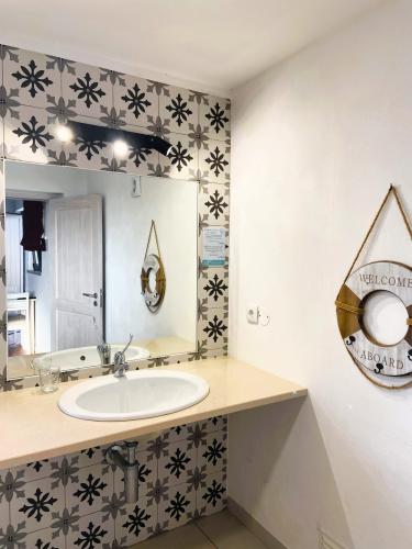 whatsapp_image_2024-05-28_at_19