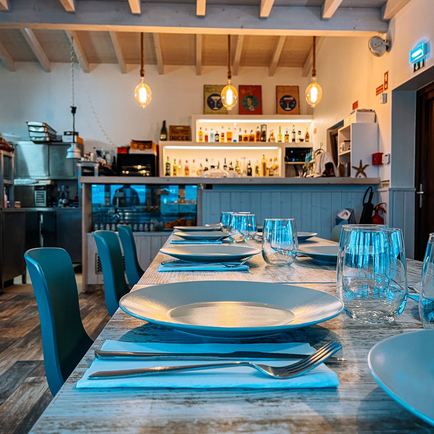 Sala do restaurante Quarenta & Quatro