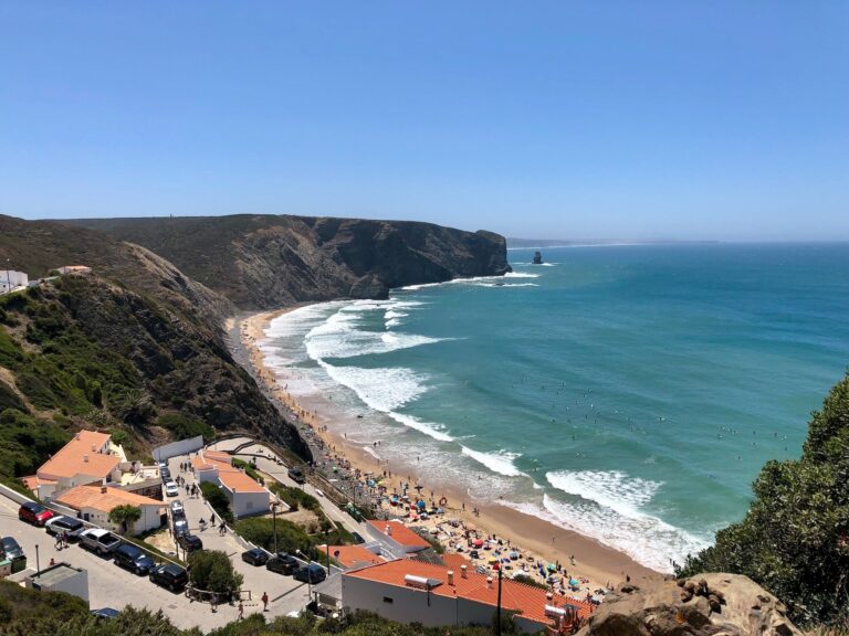 Praia de Arrifana, em Aljezur